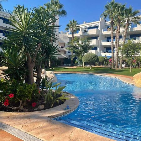Coral House - La Calma - Playa Flamenca - Big Terrace & 4 Swimming Pools. Apartment Luaran gambar